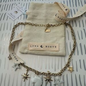 Luna Norte Gold Tone Genuine Mother of Pearl Unicorn Star Charm Necklace 18” New